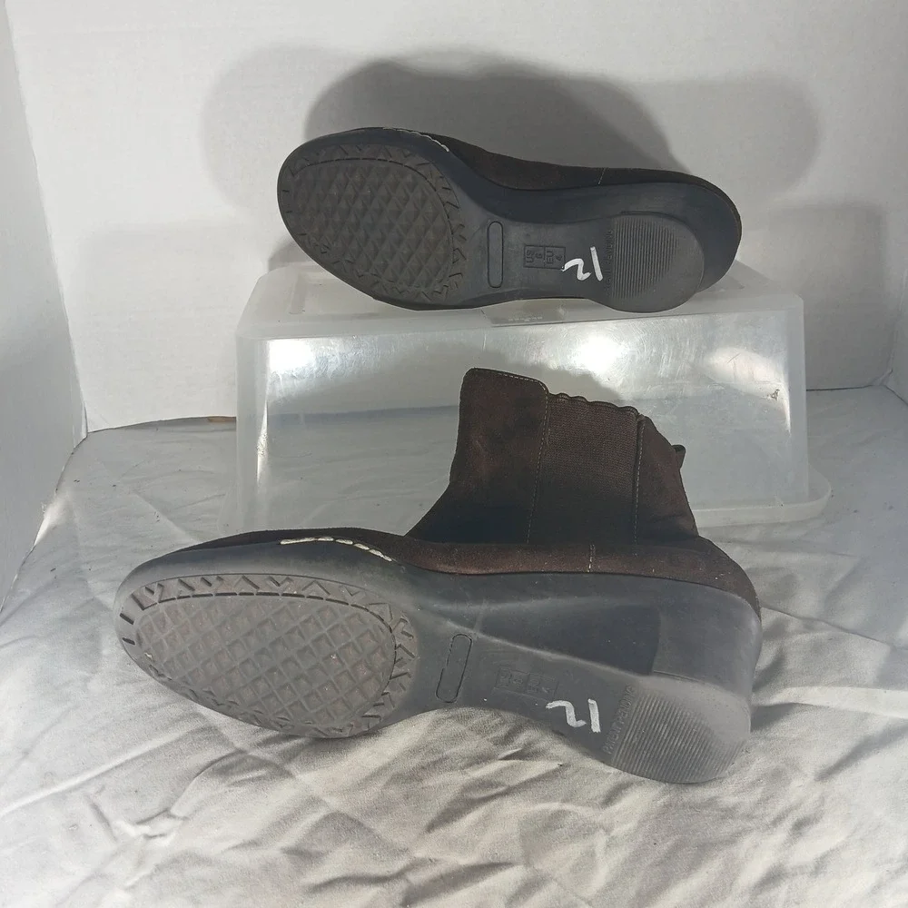 AEROSOLES grand tor